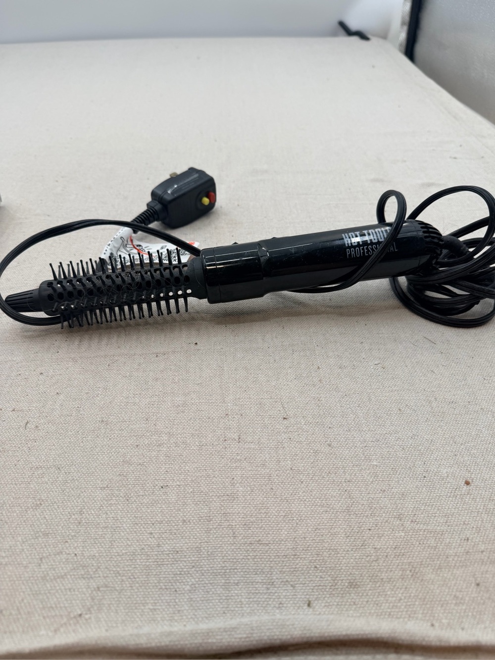 Hot Tools Black Ceramic Round Brush Hot Air Styler